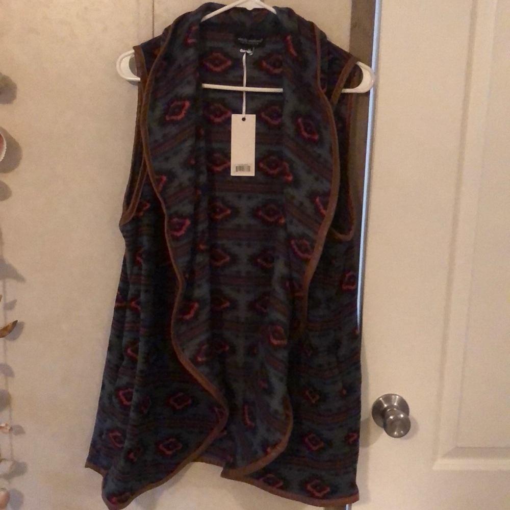 NWT Simply Southern fleecy vest